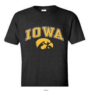 lowa Hawkeyes Arch Logo Tee Black XL NWT‎ IN PACKAGING